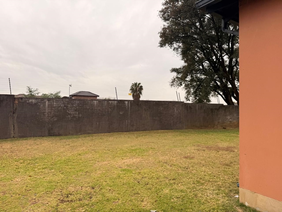 3 Bedroom Property for Sale in Waterval East North West